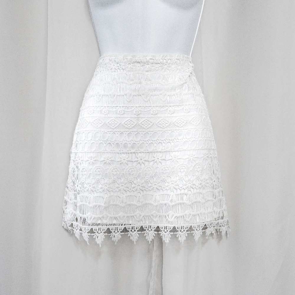 White Crochet Lace A-line Mini skirt